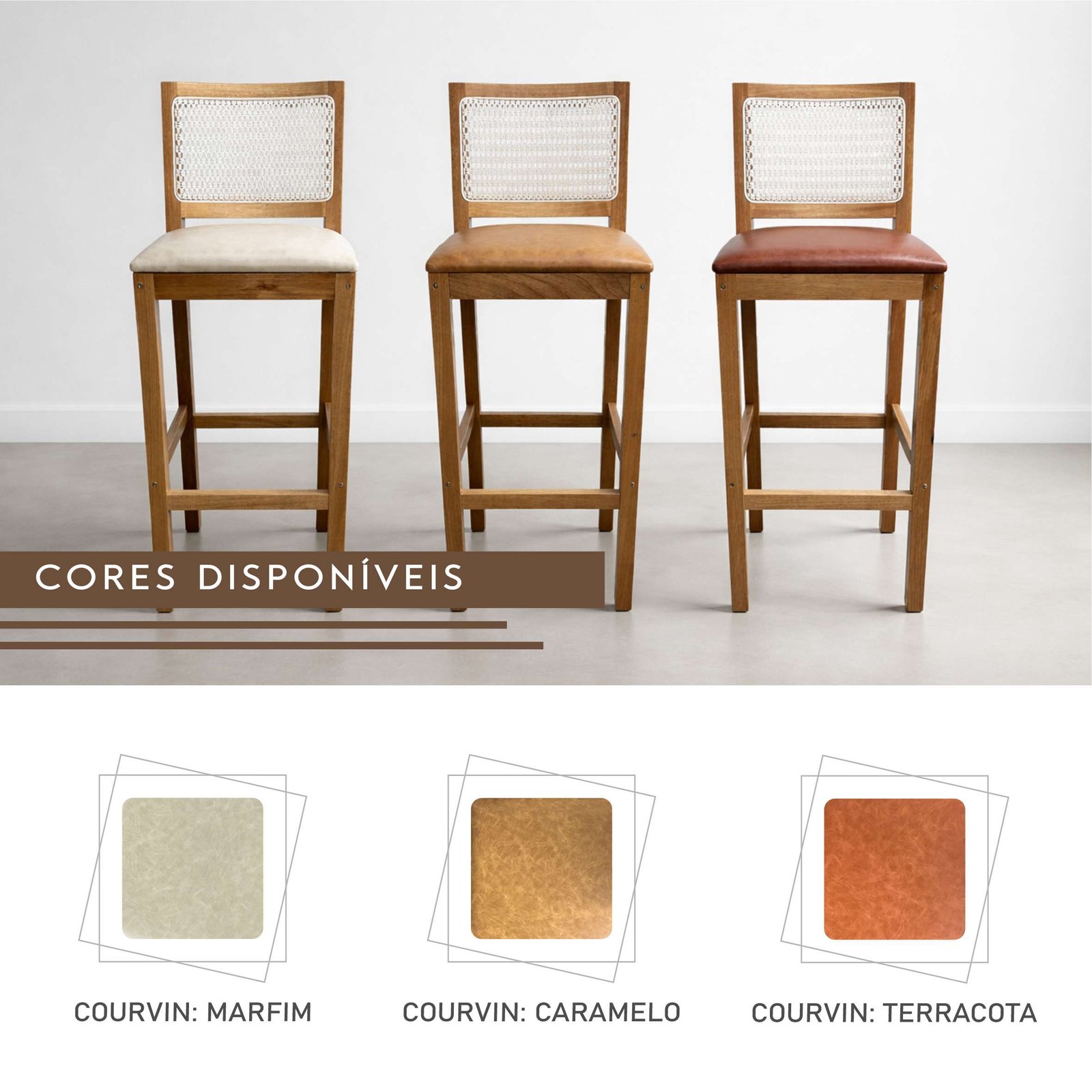 Banqueta Buenos Aires de Courvin com Tela Indiana e Madeira Maciça Rústica de Demolição